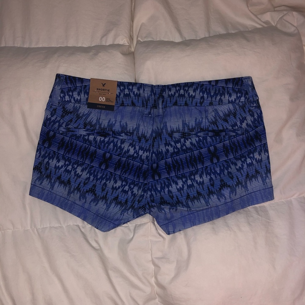 American Eagle Shortie Shorts - Picture 2 of 4